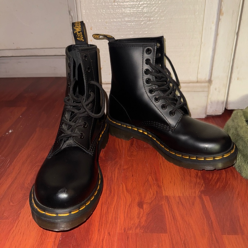 The Original Women’s Doc Martens